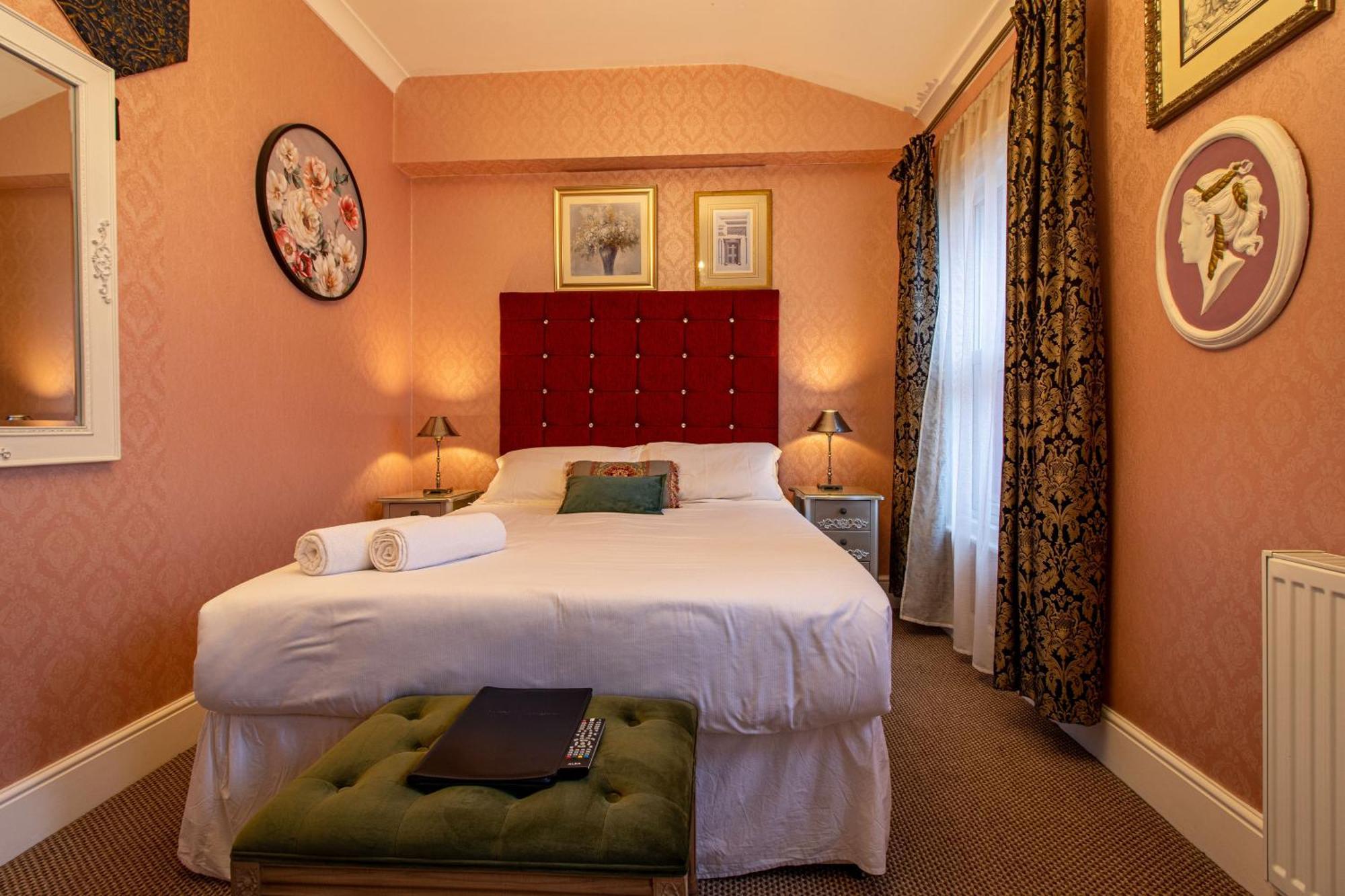 בלקפול Hotel Rouge חדר תמונה
