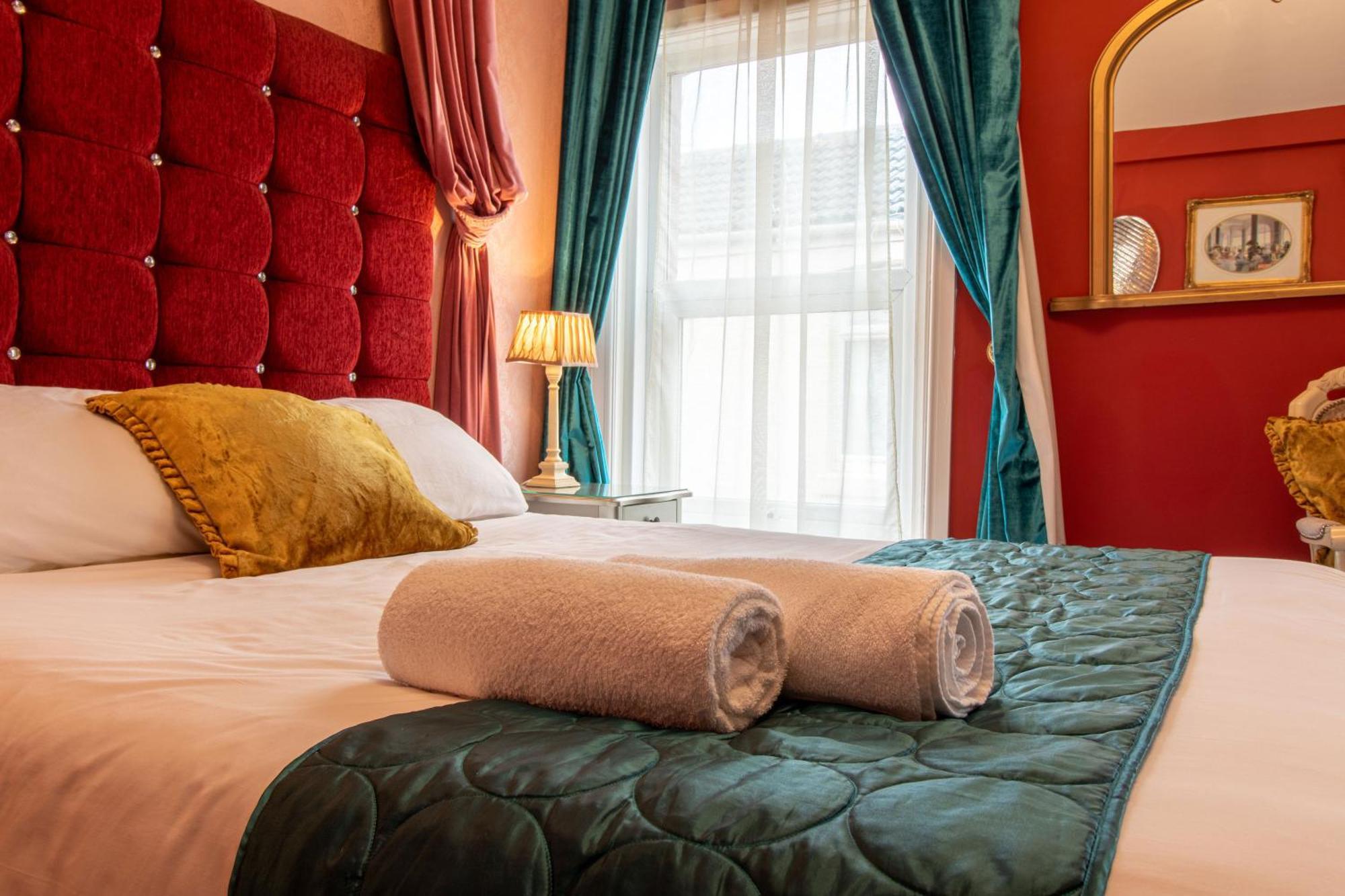 בלקפול Hotel Rouge חדר תמונה